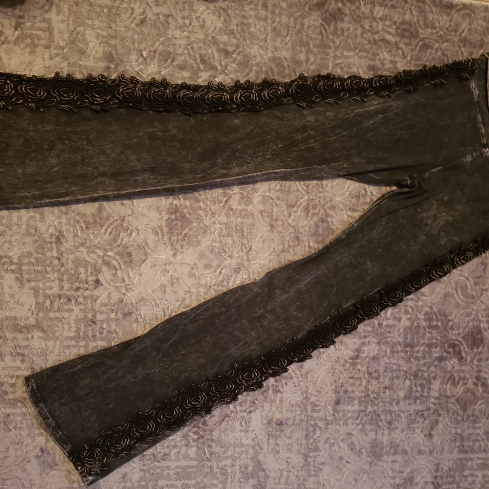 T party adorable gray wash yoga gym pants LG